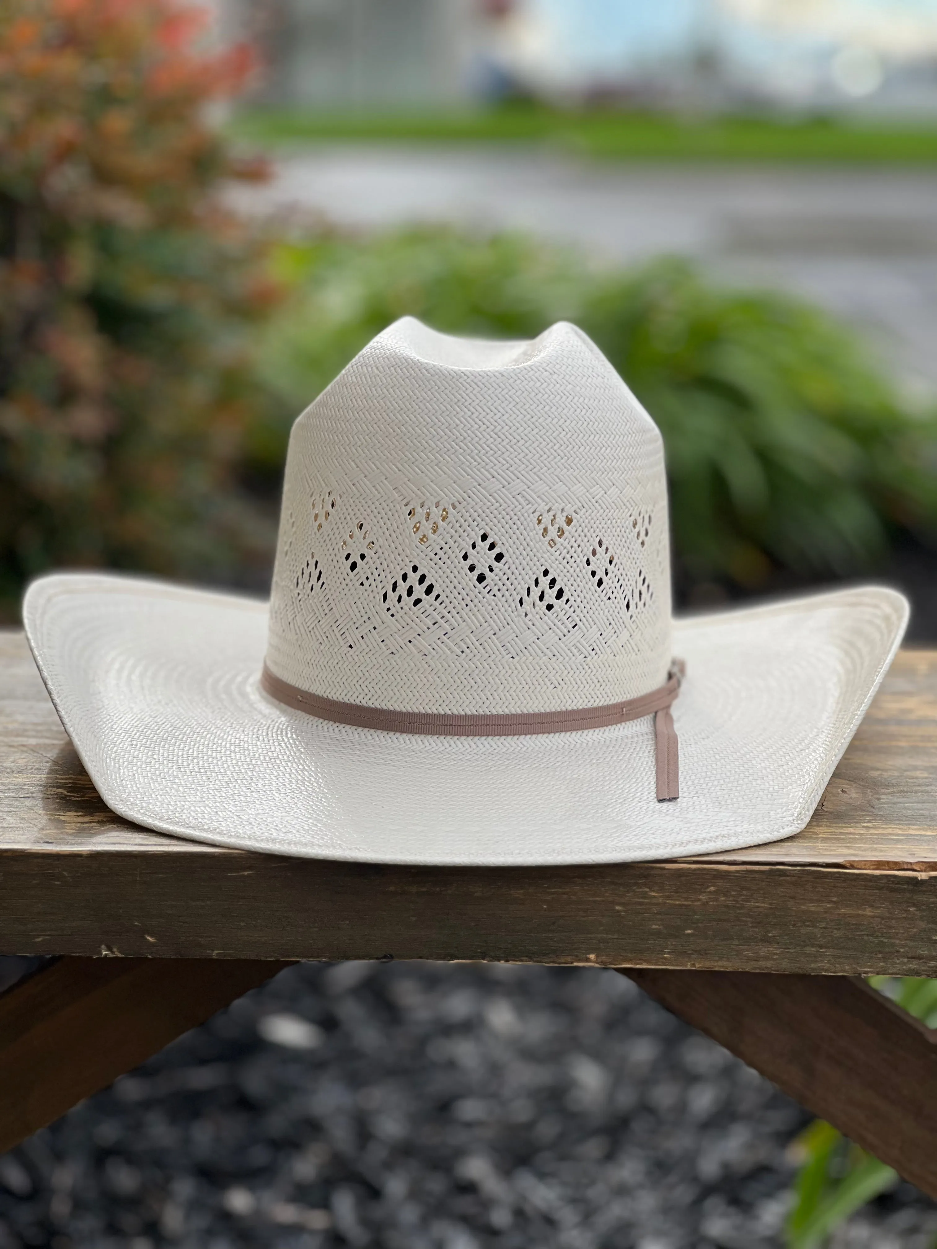 American Hat Co. Straw #8500 Crown: Minnick Brim: 4" CHL Trim: 2 CAHS