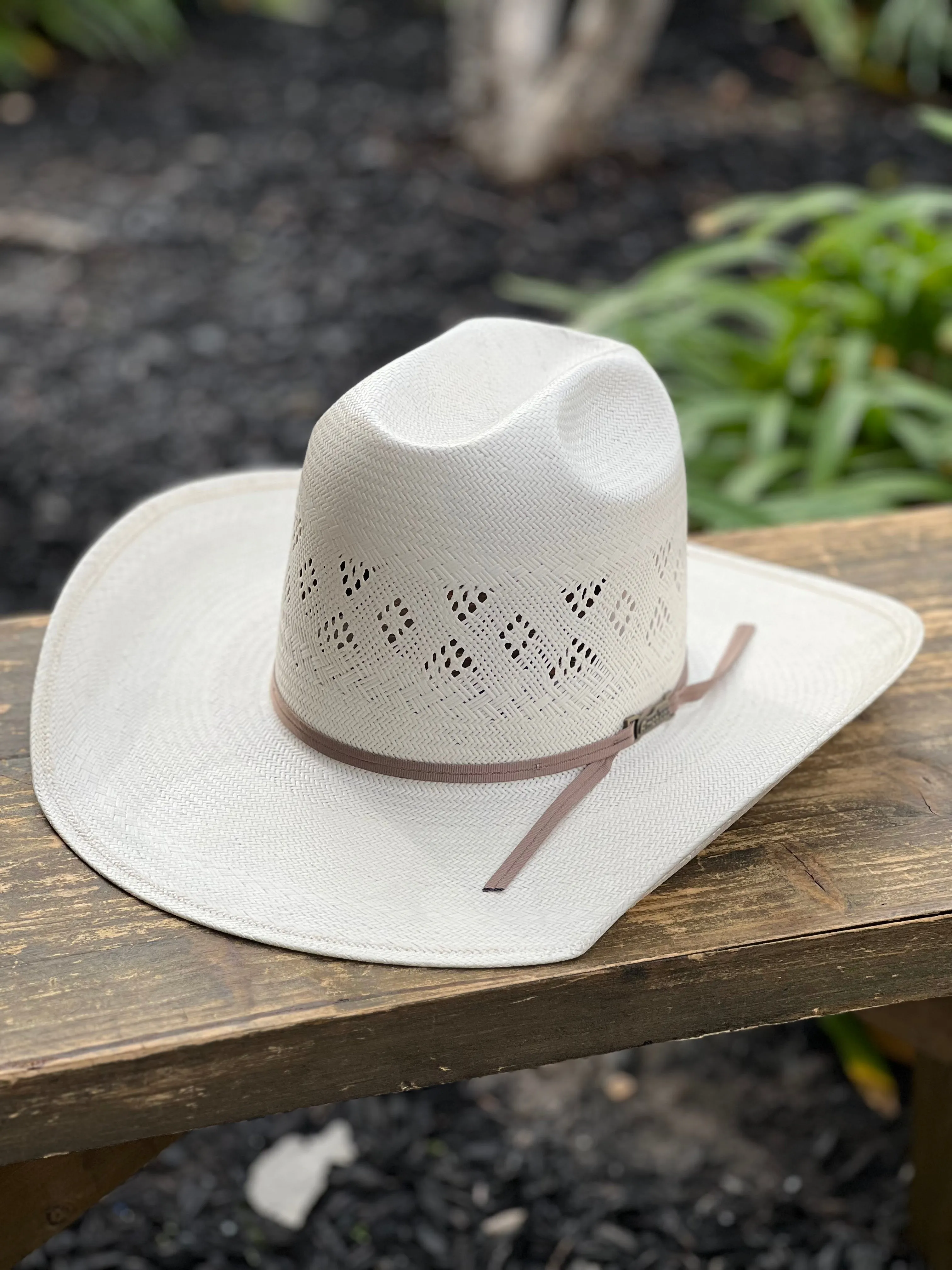 American Hat Co. Straw #8500 Crown: Minnick Brim: 4" CHL Trim: 2 CAHS