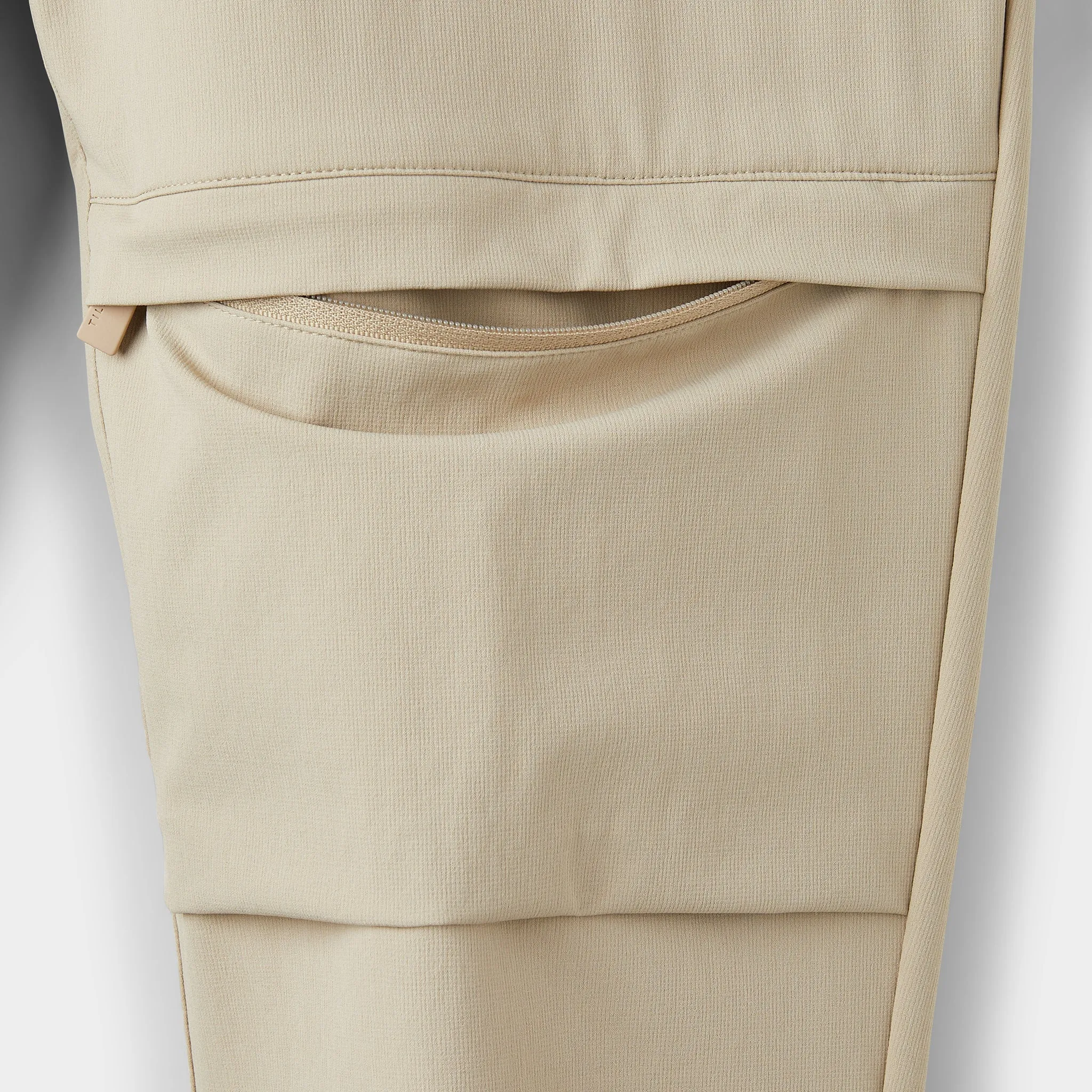 Belted Trek Bottom