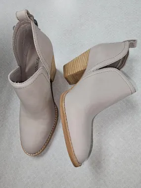 Boots Ankle Heels By Jeffery Campbell In Grey, Size:6