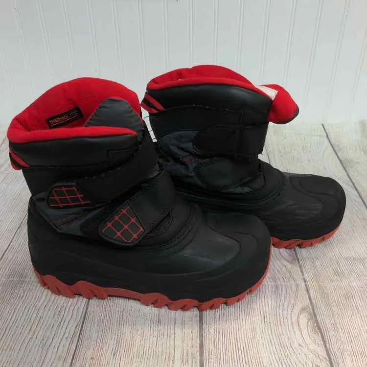 Cat & Jack Black Size 4 Boys Snow Boots