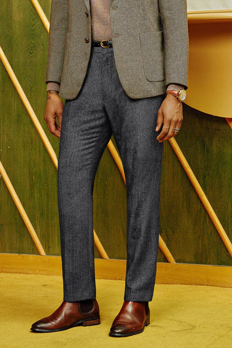 Men Regular Fit Pants Casual Multi-Pocket Herringbone Textured Trousers