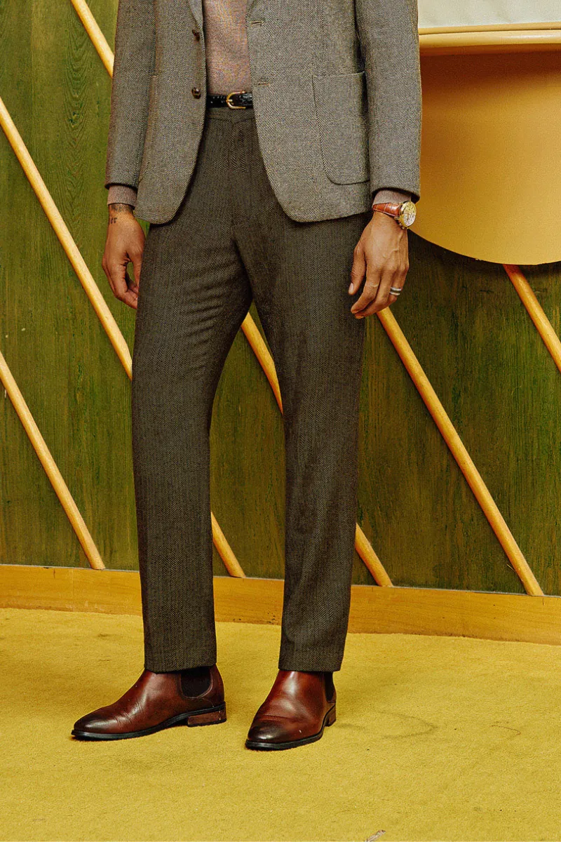 Men Regular Fit Pants Casual Multi-Pocket Herringbone Textured Trousers