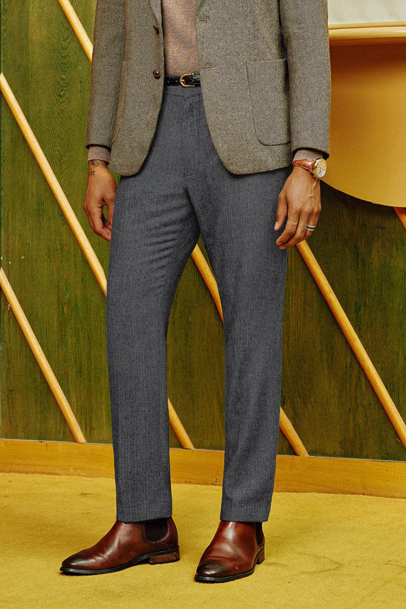 Men Regular Fit Pants Casual Multi-Pocket Herringbone Textured Trousers