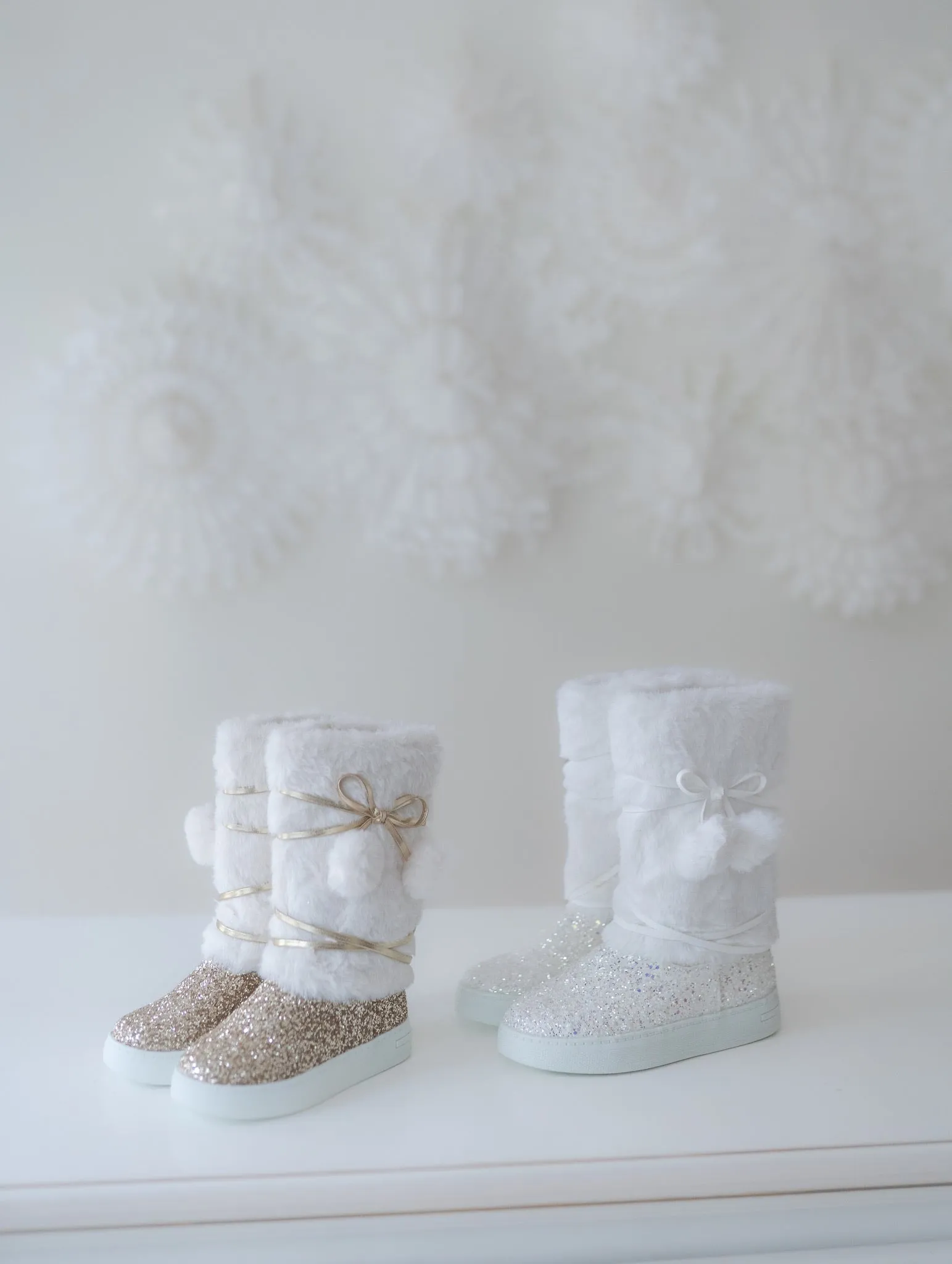 Snowy Stardust Snow Boots (*Runs small, size up)
