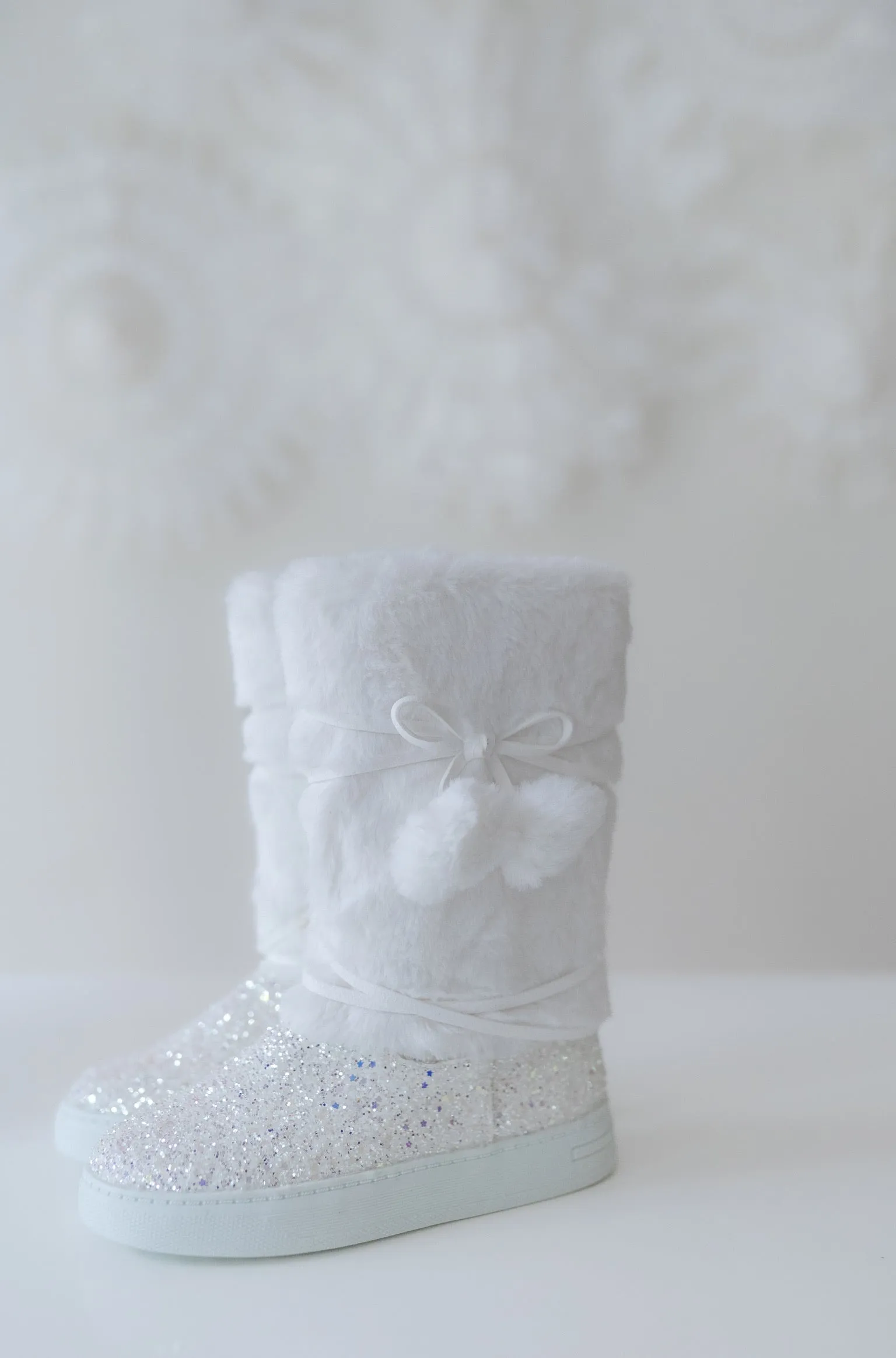 Snowy Stardust Snow Boots (*Runs small, size up)